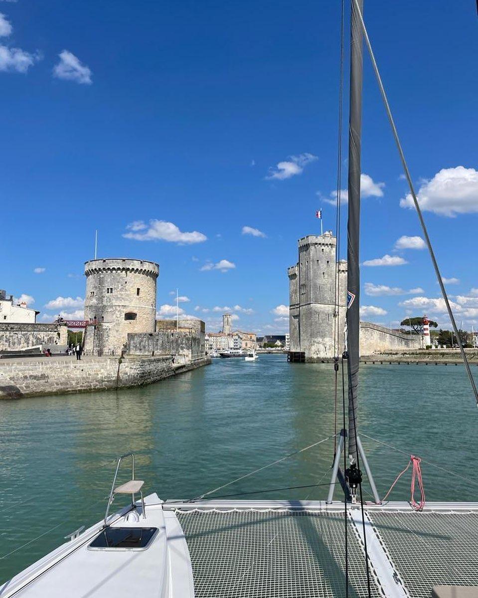 ⚓ -20% sur vos sorties en mer en catamaran avec IDELOCAT 🌊