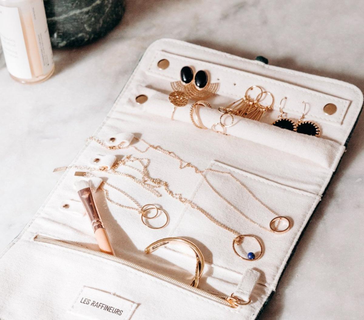 🎄 Idées cadeaux à moins de 50 € : accessoires, déco et surprises à offrir en ligne