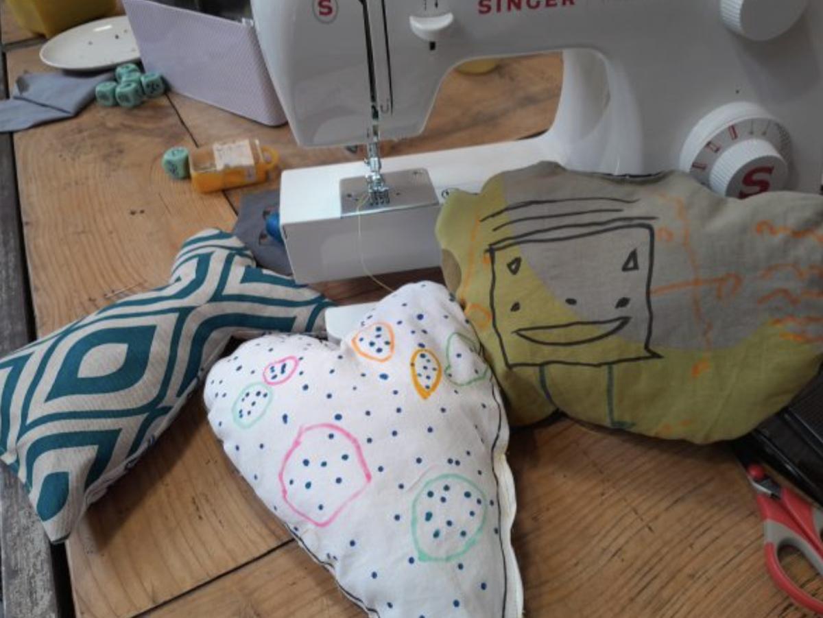 Atelier dessine moi un doudou aux Cabanes Urbaines