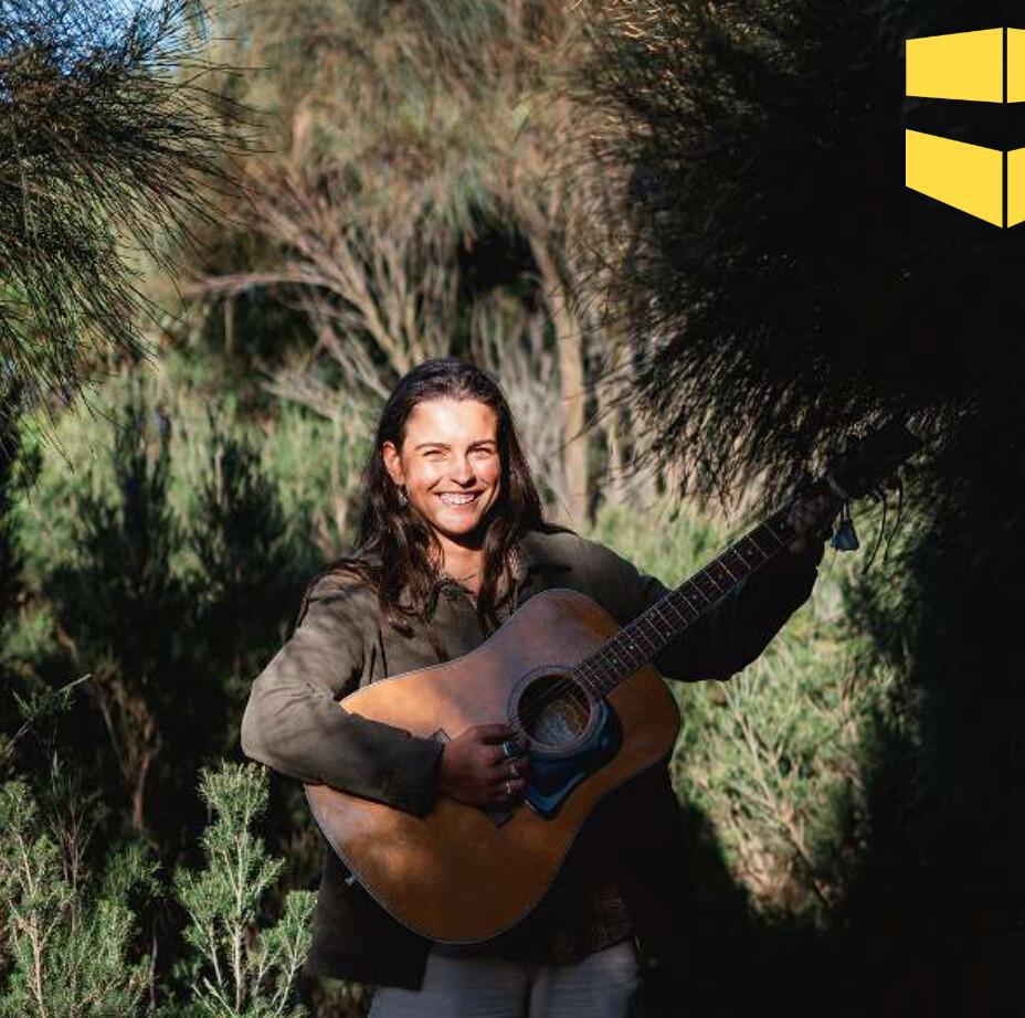 Steph Strings en concert | Folk & Fingerstyle à La Rochelle