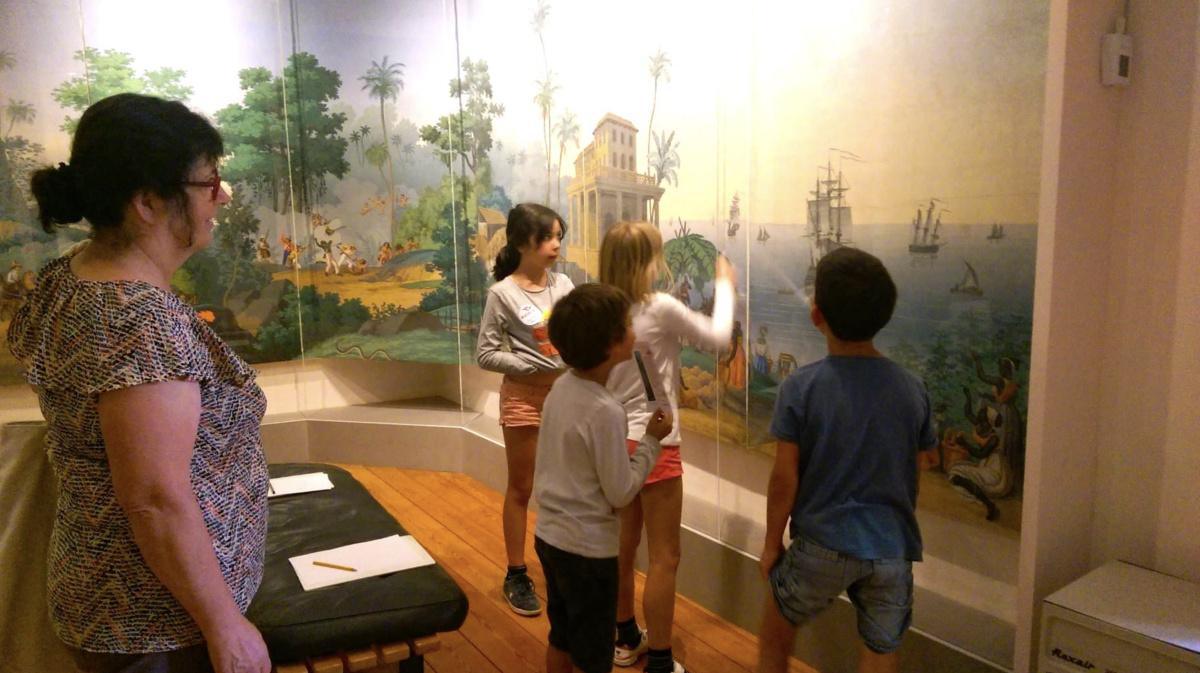 "Magique !" Dimanche en famille au Musée du Nouveau Monde "Magique !" Dimanche en famille au Musée du Nouveau Monde