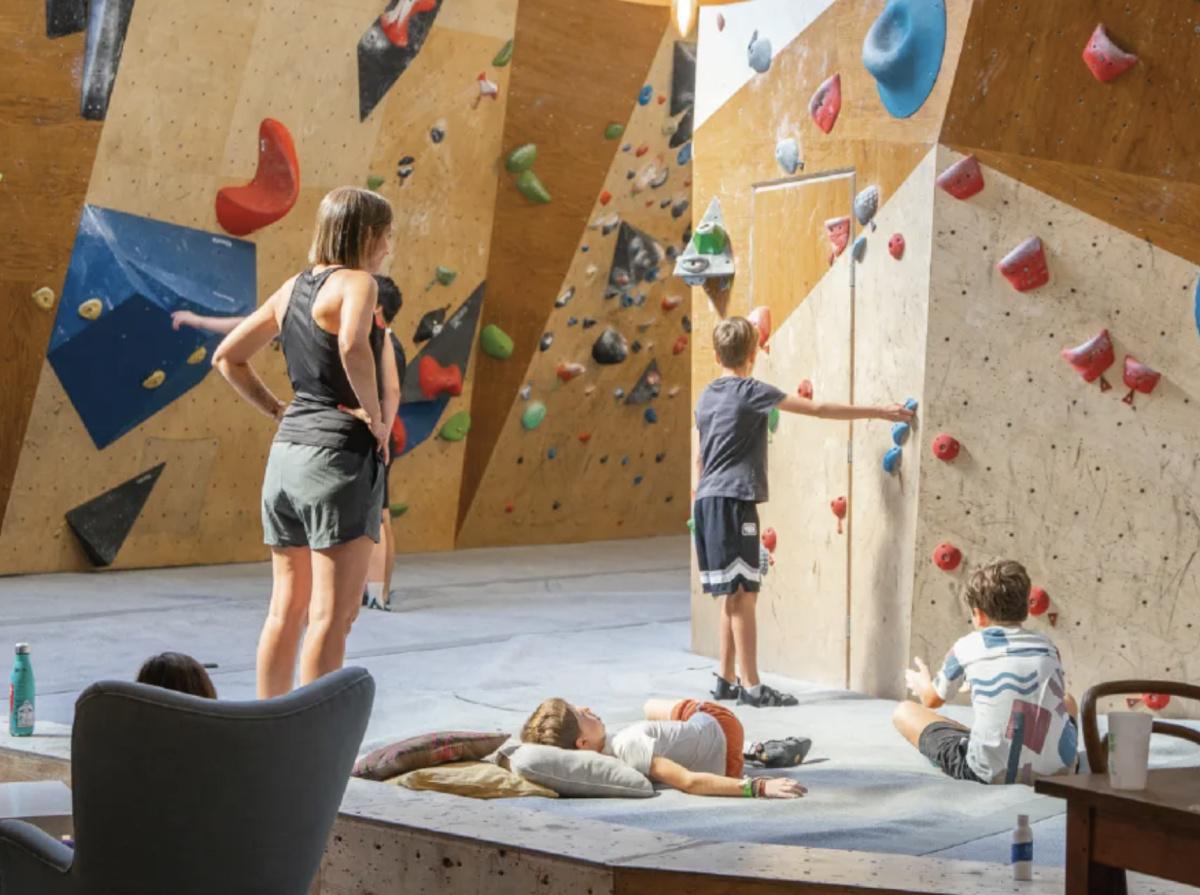 Séance d'escalade aux Cabanes Urbaines