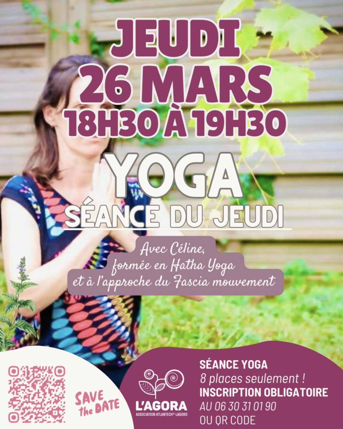 Séance de Yoga à l'Agora Séance de Yoga à l'Agora