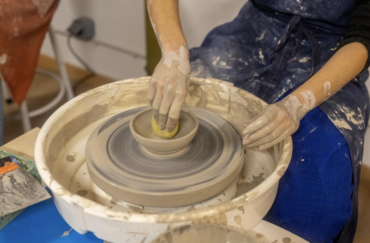 Atelier d'initiation au tour de potier à La Rochelle