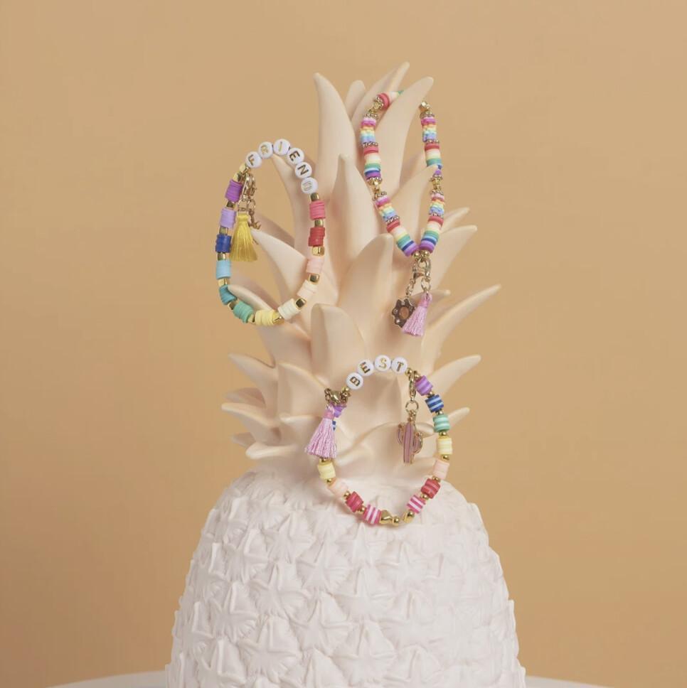 Atelier Mini Enfant - Bracelets breloques au Cultura Puilboreau