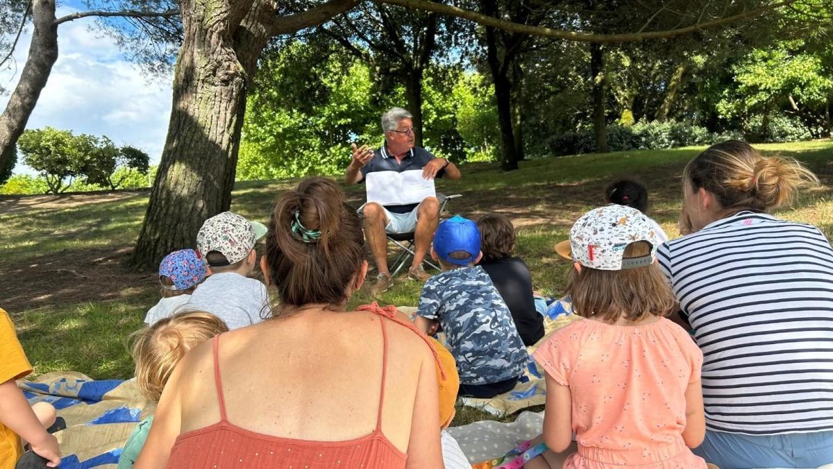 Lectures en herbe à Châtelaillon-Plage Lectures en herbe à Châtelaillon-Plage