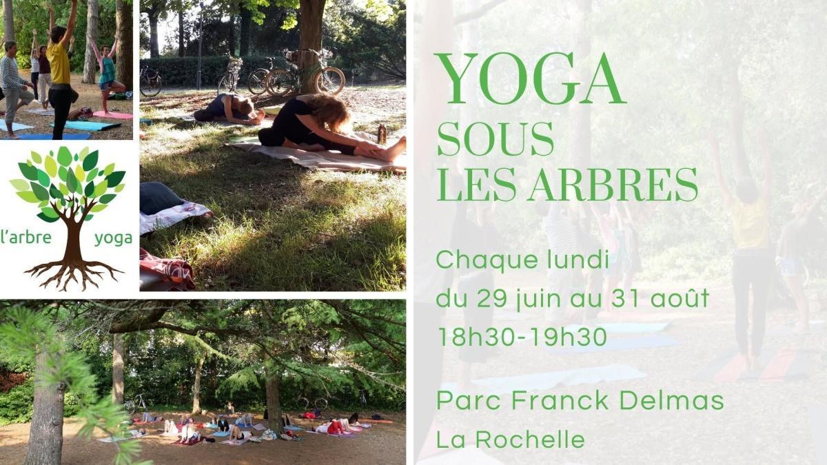 Yoga sous les arbres au parc Franck Delmas