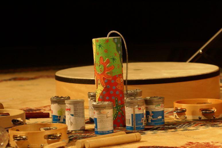Atelier d'éveil sonore à la médiathèque Michel-Crépeau Atelier d'éveil sonore à la médiathèque Michel-Crépeau