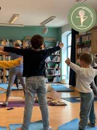 Yoga-lecture pour enfants à la médiathèque de Châtelaillon-Plage Yoga-lecture pour enfants à la médiathèque de Châtelaillon-Plage