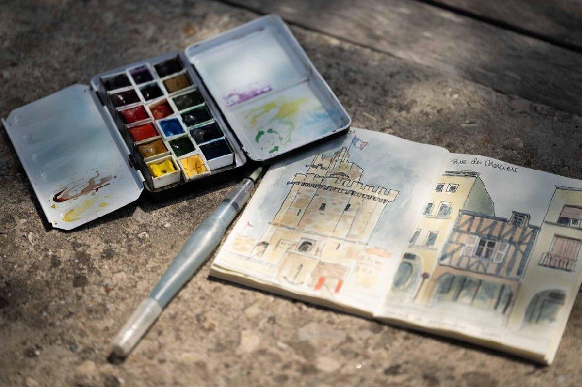 Initiez-vous au dessin d’observation à La Rochelle aux côtés d’Emilie Initiez-vous au dessin d’observation à La Rochelle aux côtés d’Emilie