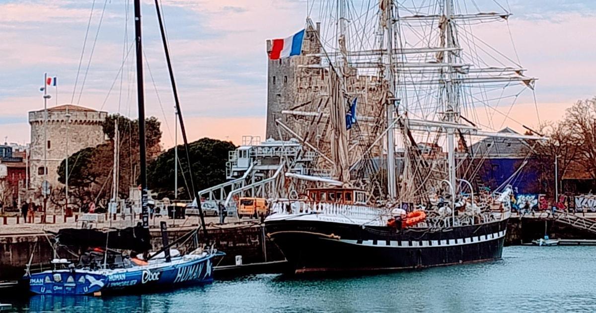 Visite guidée à pied « Au fil de l'Histoire » à La Rochelle Visite guidée à pied « Au fil de l'Histoire » à La Rochelle