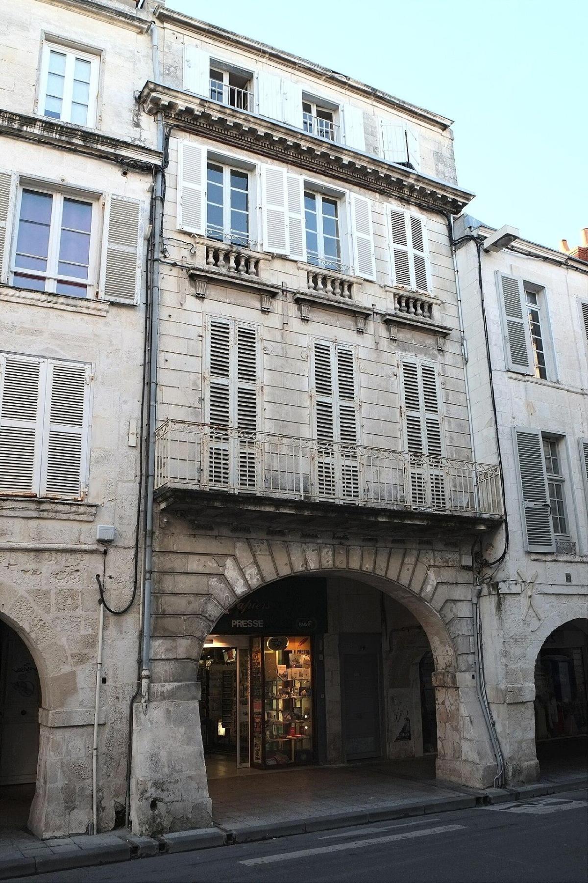 Le saviez-vous ? D’où vient le nom de la rue du Palais à La Rochelle Le saviez-vous ? D’où vient le nom de la rue du Palais à La Rochelle