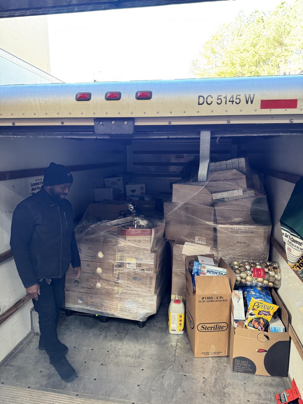Food Pantry: Love Outreach Missions Saturdays 9:00AM to 2:00 PM