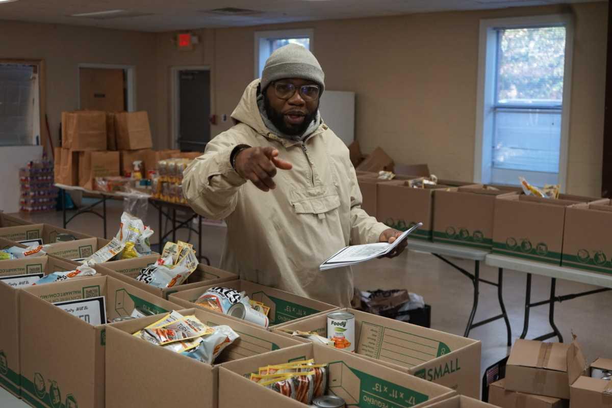Food Pantry: Love Outreach Missions Saturdays 9:00AM to 2:00 PM
