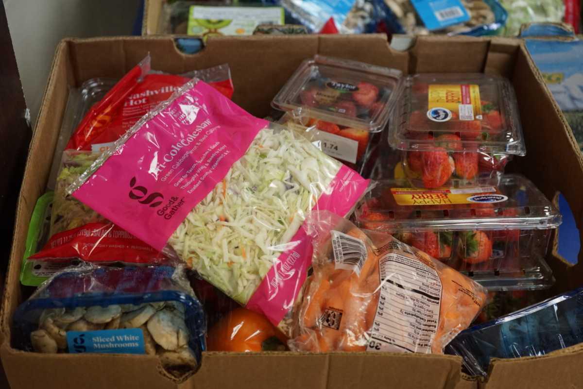 Food Pantry: Love Outreach Missions Saturdays 9:00AM to 2:00 PM Food Pantry: Love Outreach Missions Saturdays 9:00AM to 2:00 PM