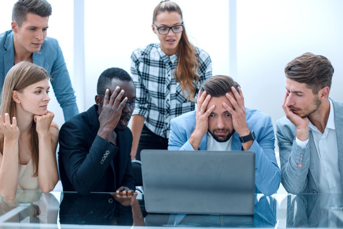 Le CCF annonce la suppression de plus de 1200 postes