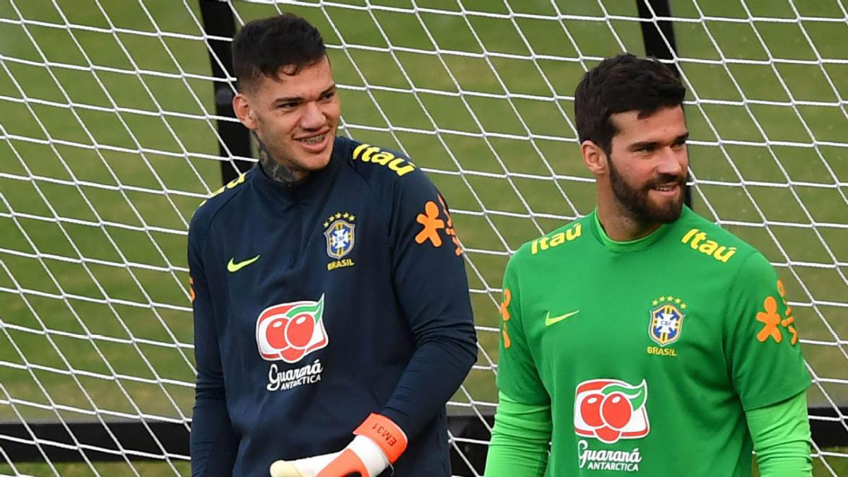 Ederson busca se firmar como titular da Seleção na ausência de Alisson