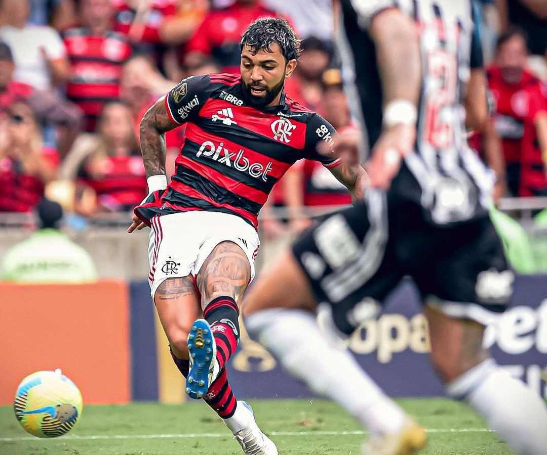 Flamengo supera Atlético-MG e sai na frente na final da Copa do Brasil Flamengo supera Atlético-MG e sai na frente na final da Copa do Brasil