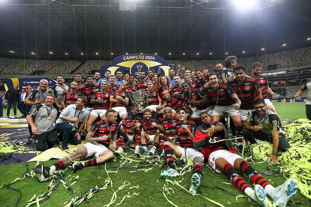 Flamengo se consagra pentacampeão e supera Atlético-MG para conquistar a Copa do Brasil Flamengo se consagra pentacampeão e supera Atlético-MG para conquistar a Copa do Brasil