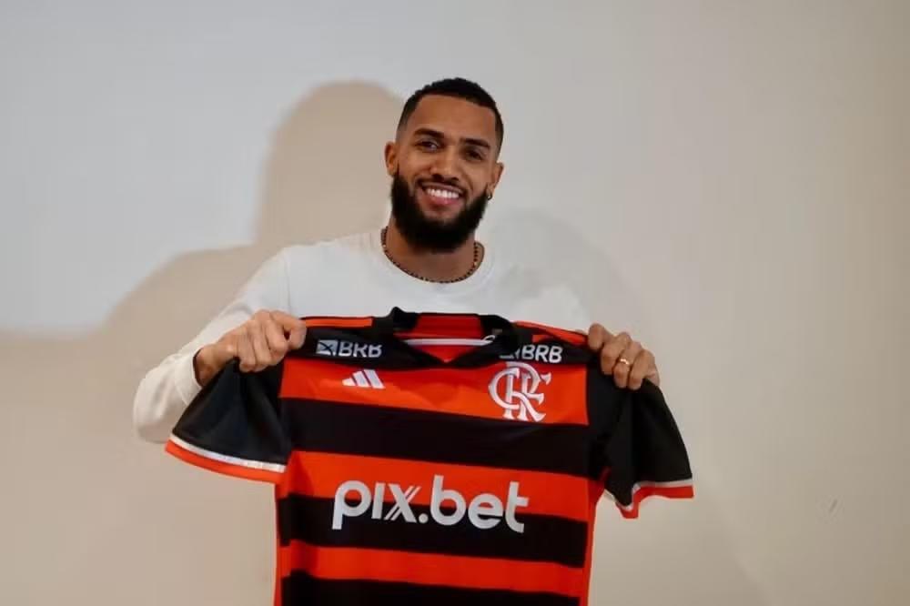 Juninho é o novo reforço do Flamengo para 2025