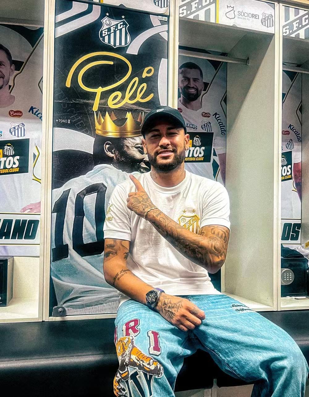 Neymar confirma volta ao Santos: "Apenas o Peixe pode me dar o carinho que preciso"