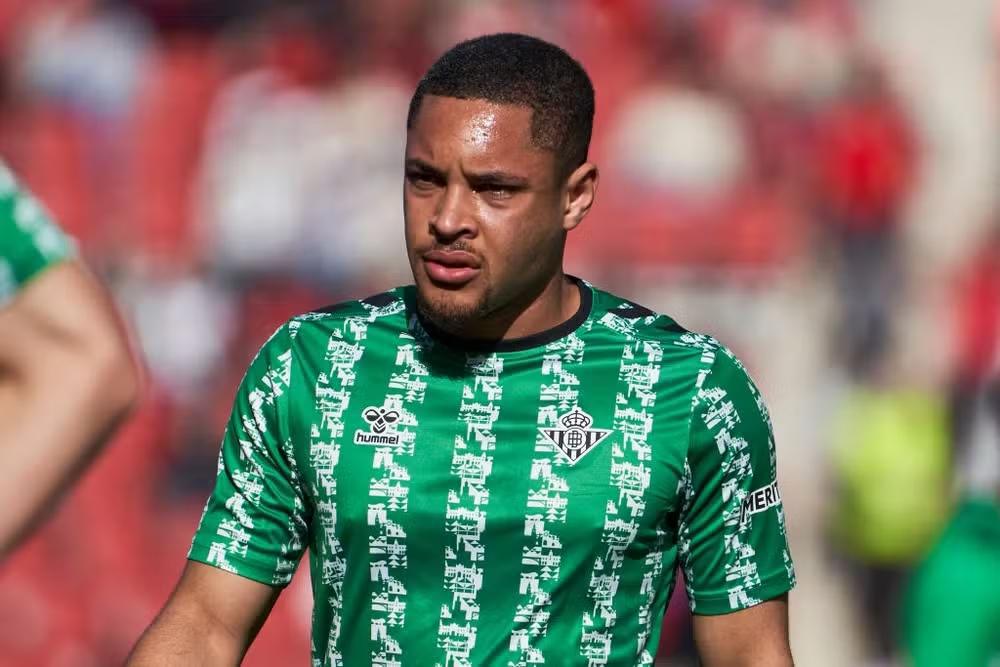 Palmeiras segue de olho em Vitor Roque, mas aguarda definição entre Barcelona e La Liga