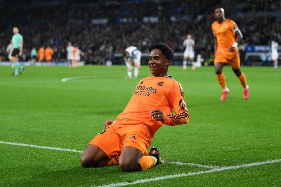 Jornais enaltecem Endrick após brilhar em vitória do Real Madrid: "Aproveita cada chance"