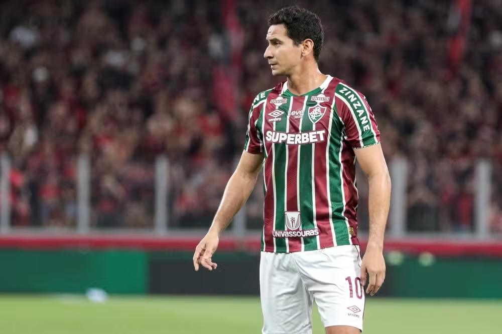 Ganso passa por procedimento médico e desfalca treinos do Fluminense por uma semana Ganso passa por procedimento médico e desfalca treinos do Fluminense por uma semana