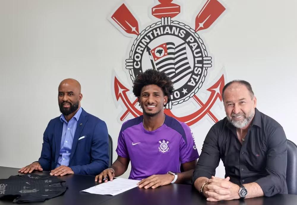 Corinthians estende empréstimo de Talles Magno até o fim do ano
