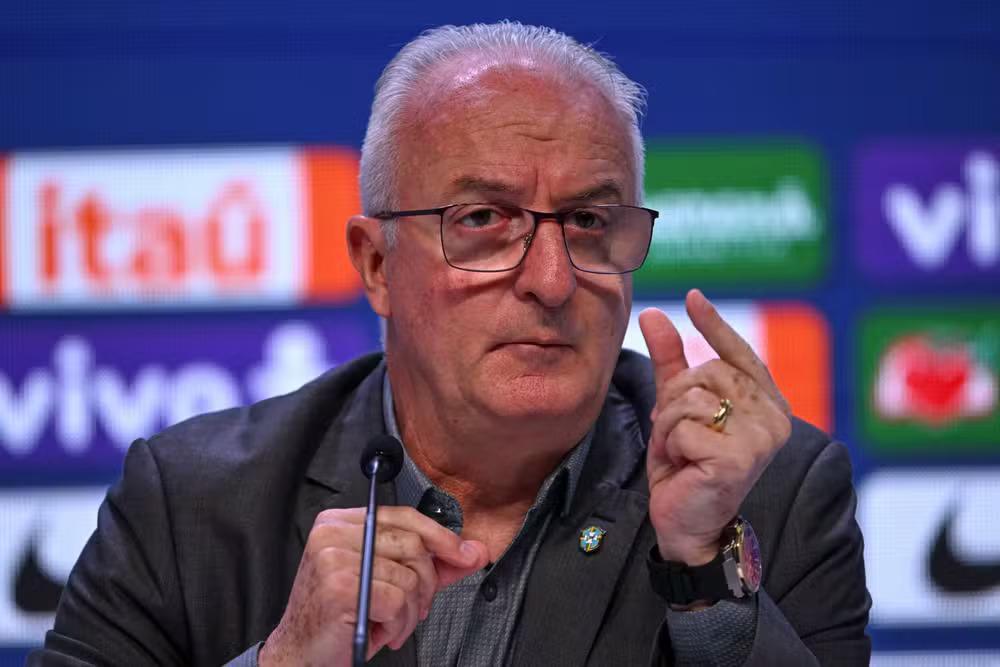 Por que o Corinthians ainda não oficializou Dorival Júnior como técnico?