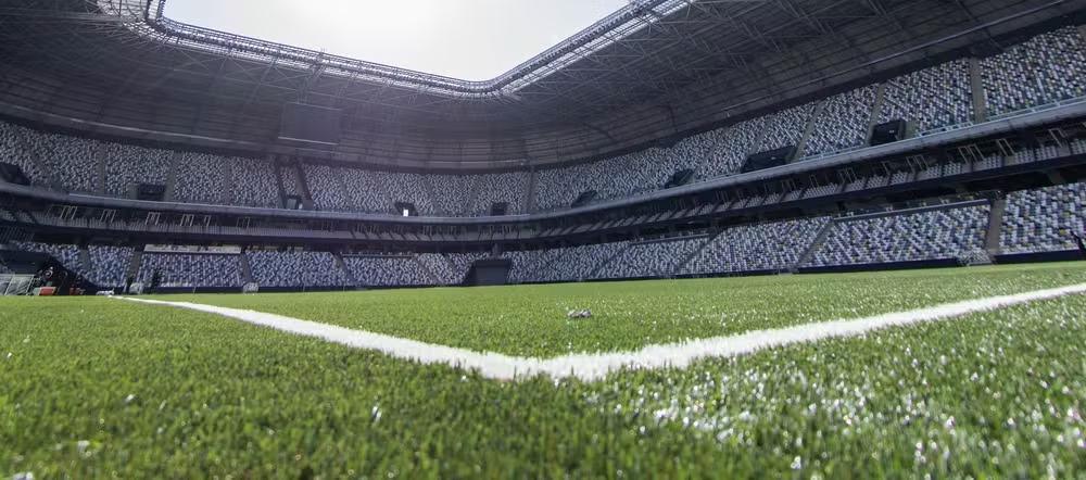 Dudu está próximo do Atlético-MG e reencontra polêmica com gramado sintético