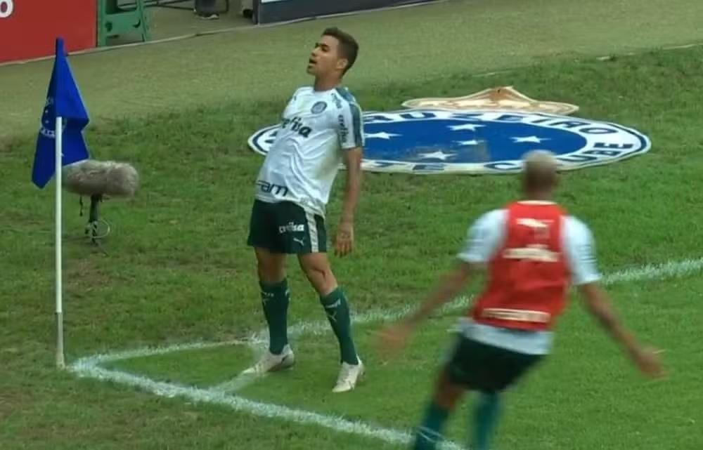 Atlético-MG cutuca Cruzeiro ao relembrar gol de Dudu em 2019 e anuncia reforço com provocação