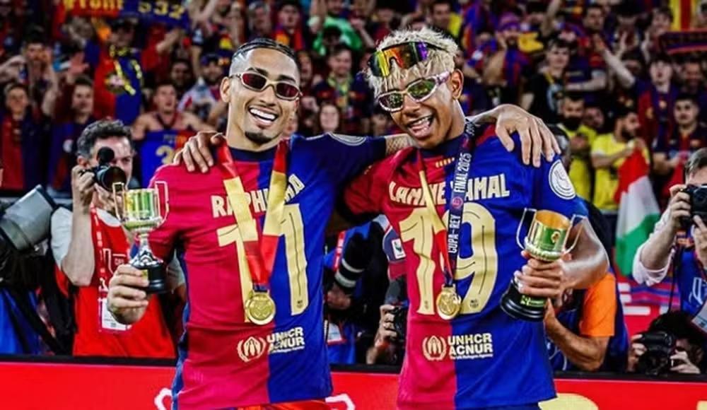 Ex-atacante do Real Madrid desaprova atitude de Raphinha e Yamal: “Isso não se fazia no nosso tempo”