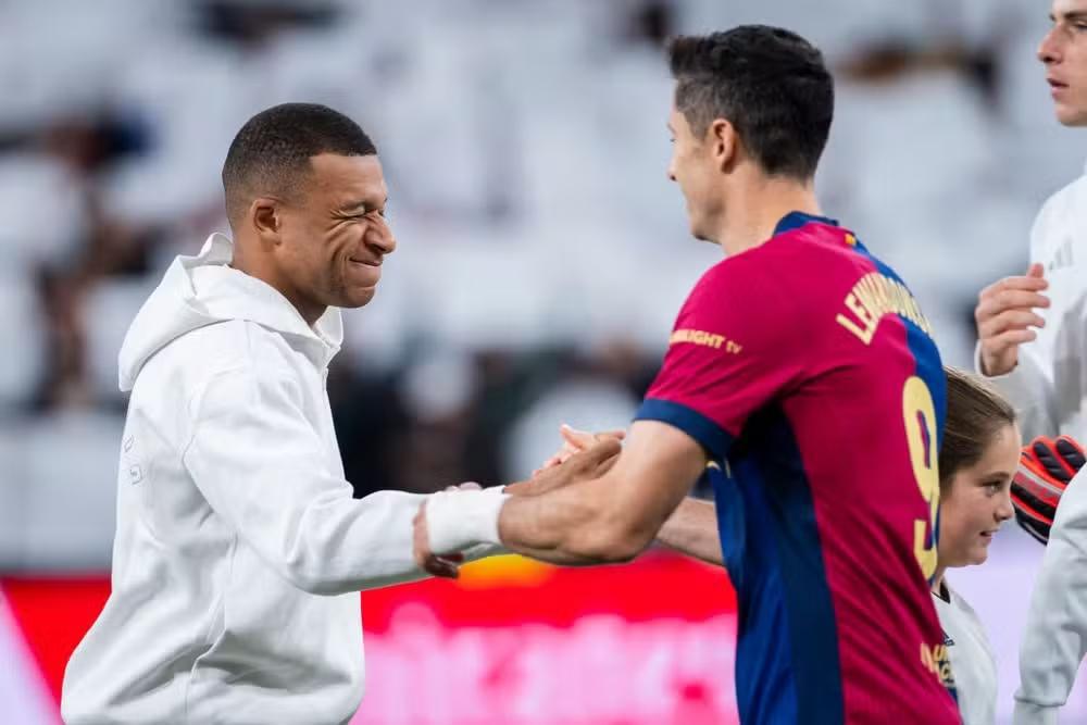 Duelo Real: Lewandowski e Mbappé medem forças em clássico decisivo pela artilharia de LaLiga