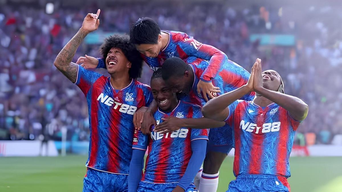 Crystal Palace desbanca o City em Wembley e celebra conquista inédita da Copa da Inglaterra