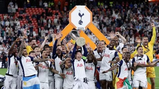 Tottenham surpreende o United, vence em Bilbao e levanta a taça da Liga Europa