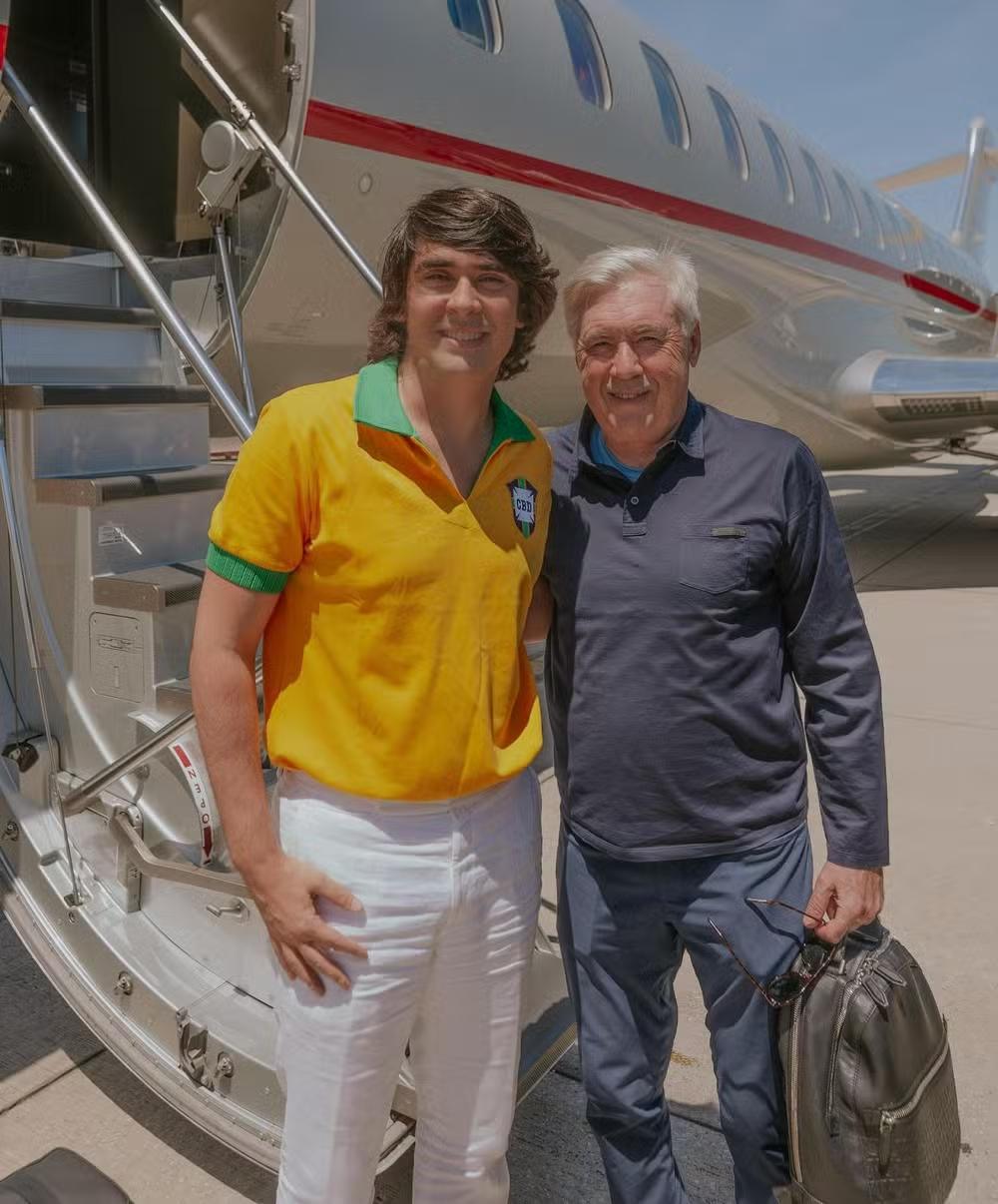 Carlo Ancelotti desembarca no Brasil para iniciar era à frente da Seleção