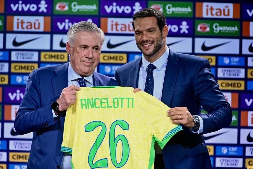 Primeira convocação de Ancelotti à frente da Seleção Brasileira é divulgada