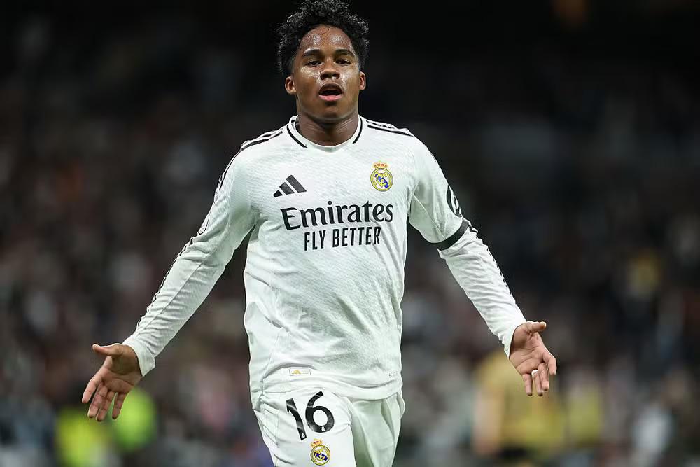 Endrick representa o Brasil entre os indicados ao prêmio Golden Boy 2025
