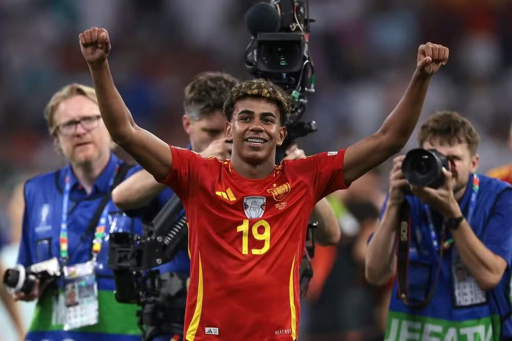 Lamine Yamal afasta qualquer chance de defender o Real Madrid: “Impossível”