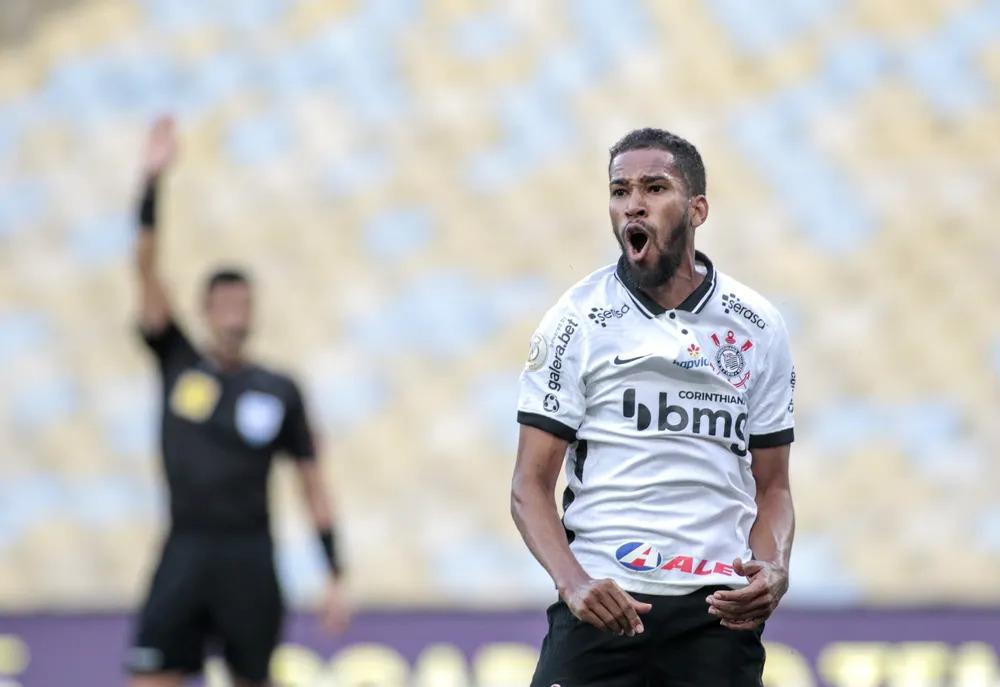 Ex-jogador do Corinthians aciona o clube na Justiça e solicita mais de R$ 1,5 milhão
