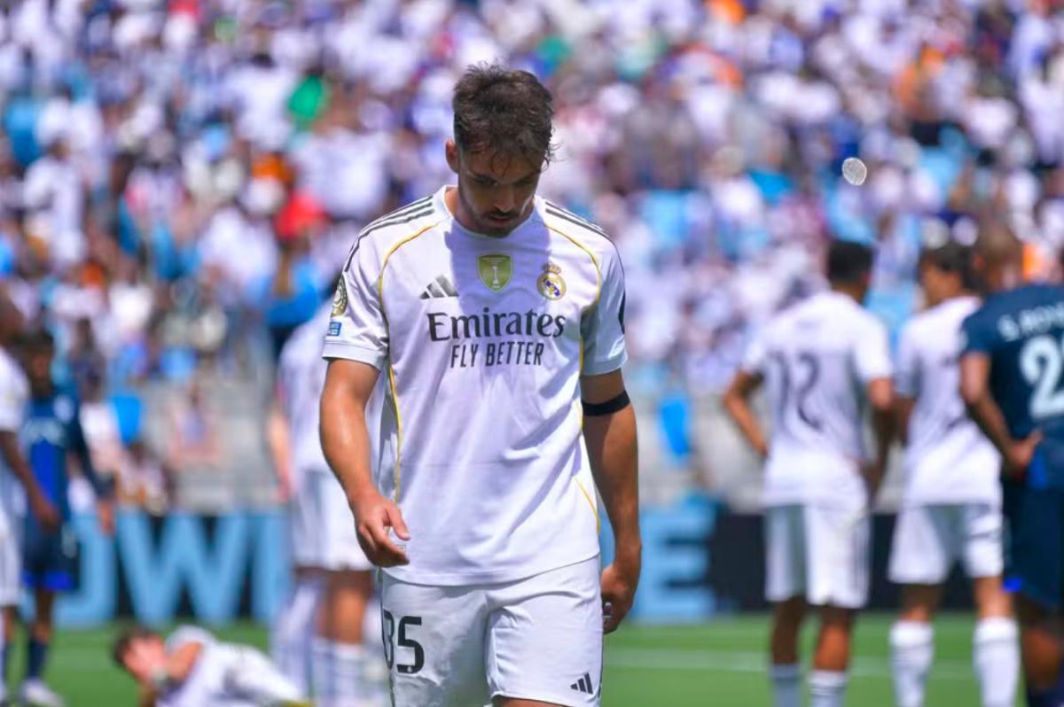 Jovem zagueiro do Real Madrid se pronuncia após início conturbado no Mundial de Clubes