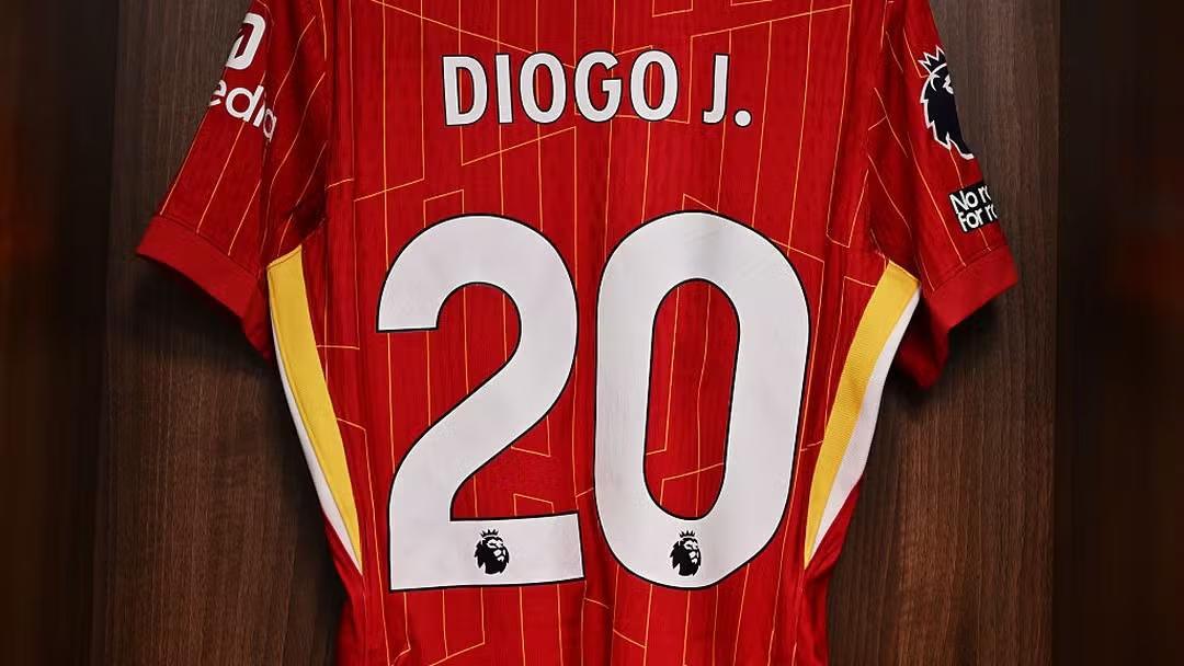 Liverpool decide eternizar camisa 20 em tributo a Diogo Jota