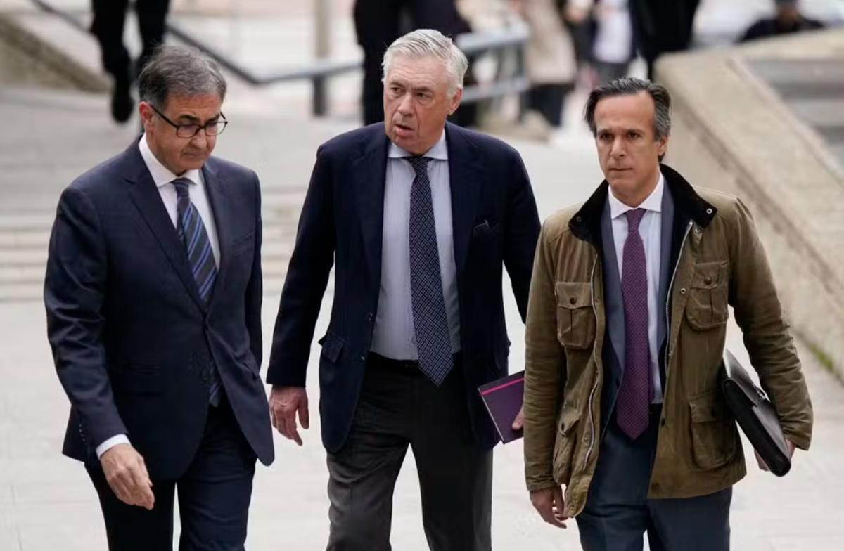 Condenado por fraude fiscal, Ancelotti recebe pena de um ano na Espanha Condenado por fraude fiscal, Ancelotti recebe pena de um ano na Espanha