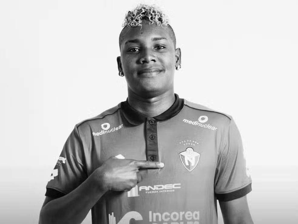 Jogador equatoriano morre em acidente de carro aos 26 anos