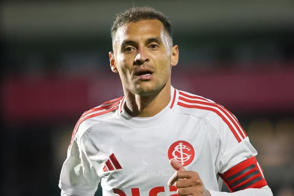 Inter define renovação de contrato de Alan Patrick até 2027