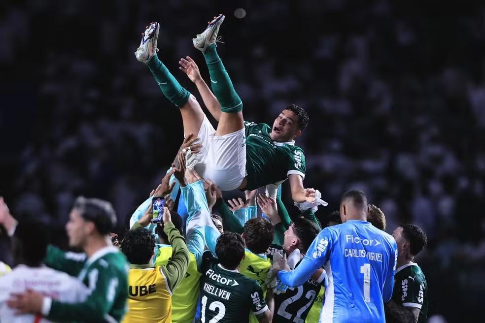 Após 598 dias longe dos gramados, Bruno Rodrigues é celebrado no Palmeiras: “Parecia minha estreia”