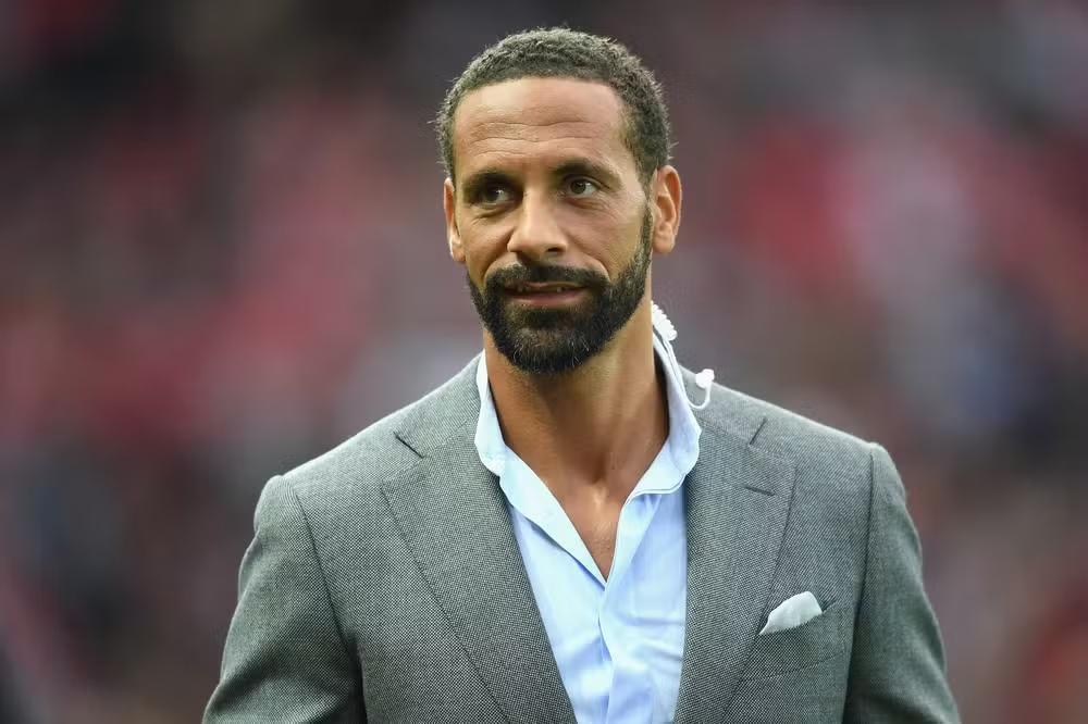 Rio Ferdinand critica início do United e dispara: "Deprimente assistir ao time assim"