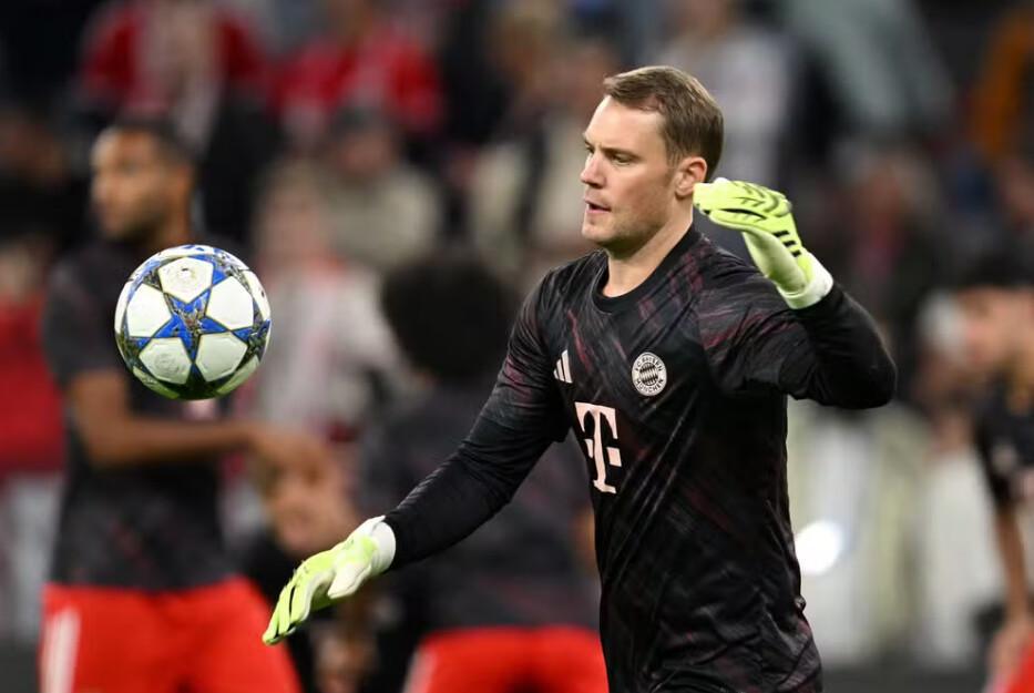 Neuer rebate pergunta de repórter após vitória do Bayern: "Você já atuou como goleiro?"