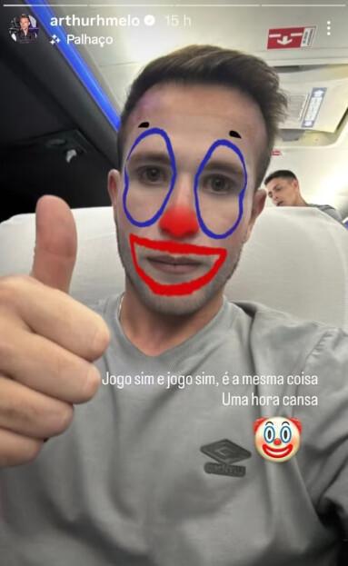Atletas do Grêmio criticam arbitragem após derrota para o Bragantino: “Vergonha” e “cara de palhaço”